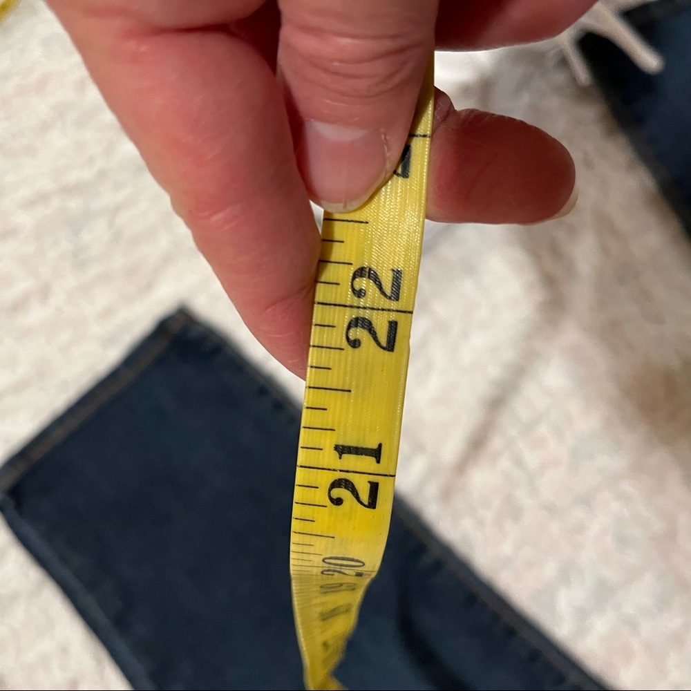 Kut from the Kloth Bardot jeans! - Picture 8 of 9